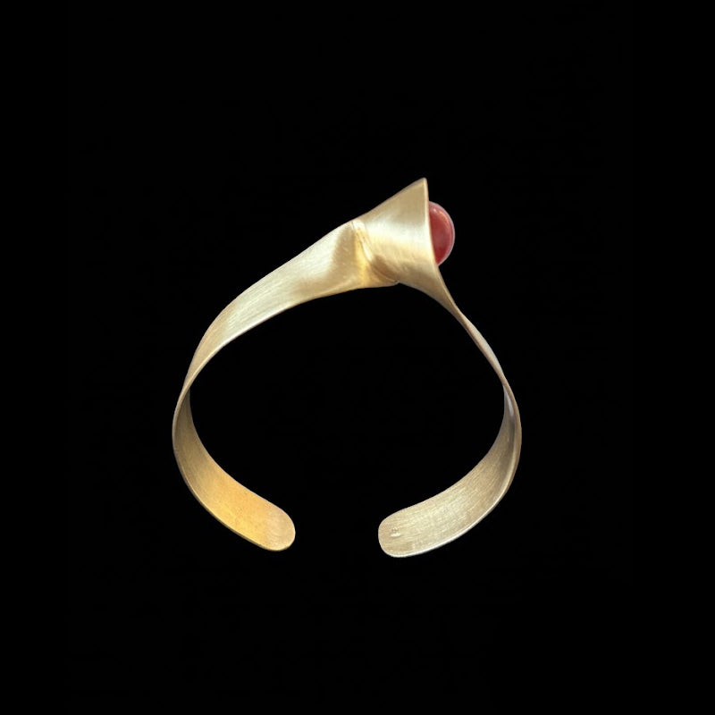 To Lift Bracelet